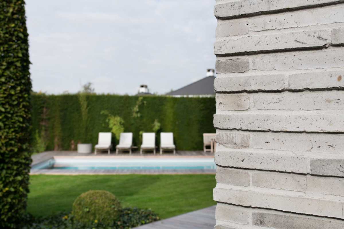 Langformat Wasserstrichziegel K340