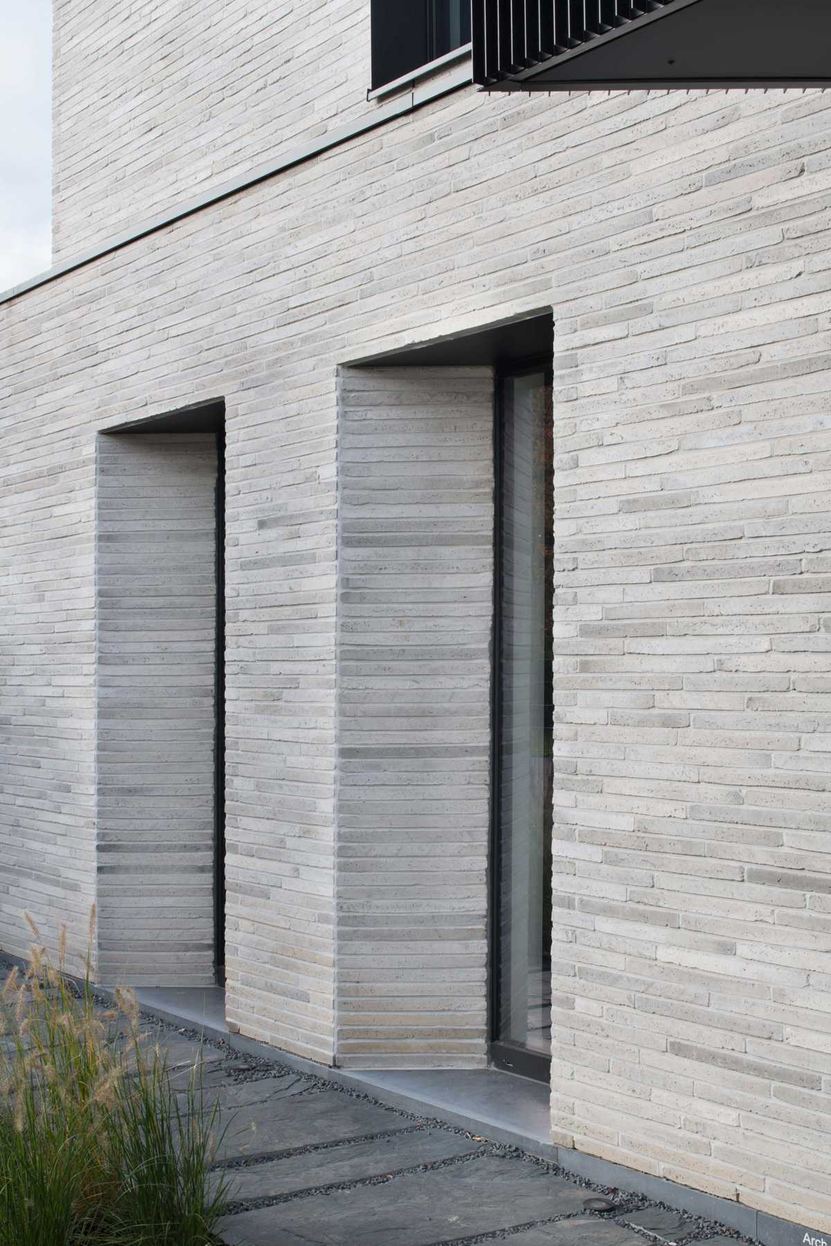 Langformat Wasserstrichziegel K340