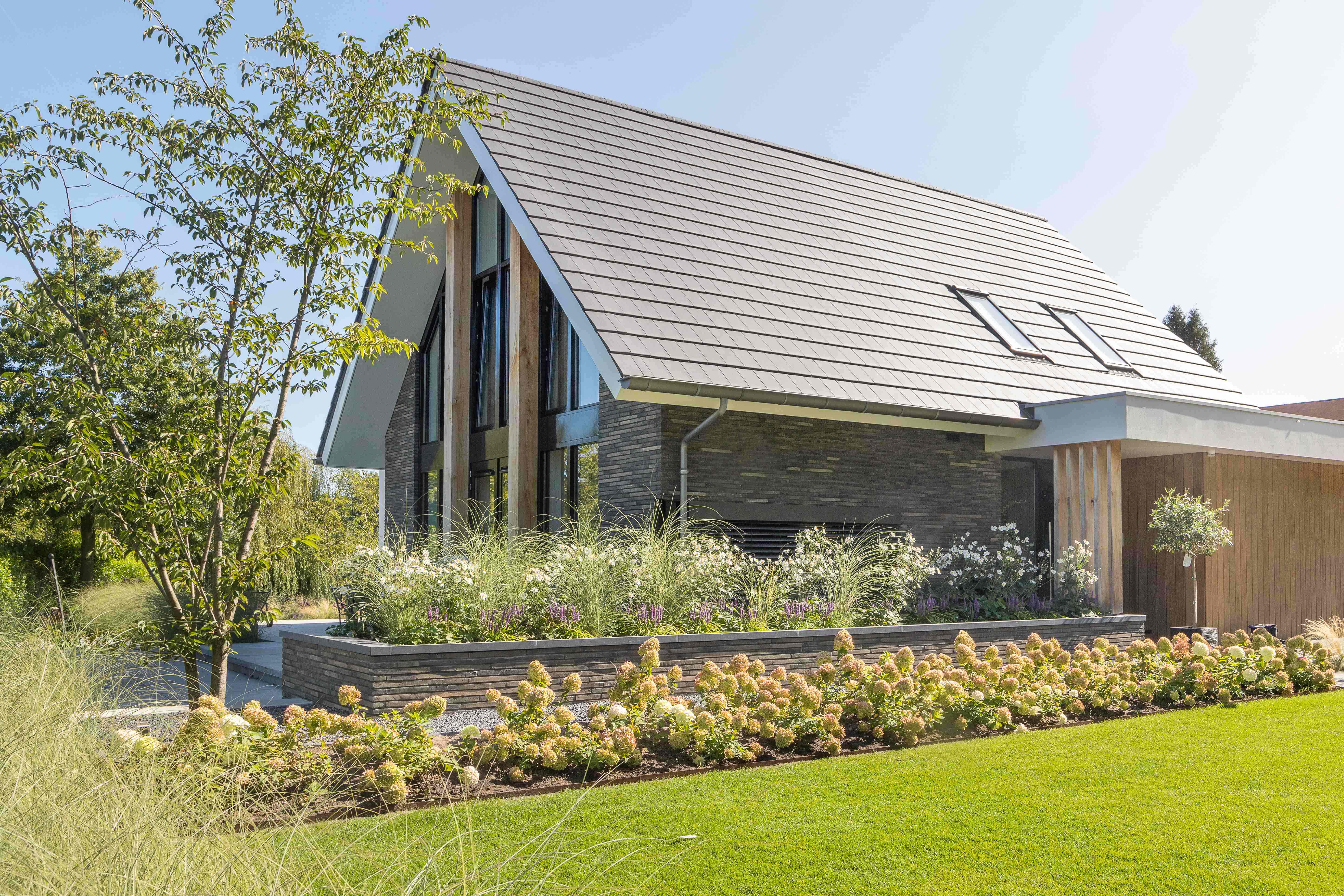 Langformat Wasserstrichziegel K331