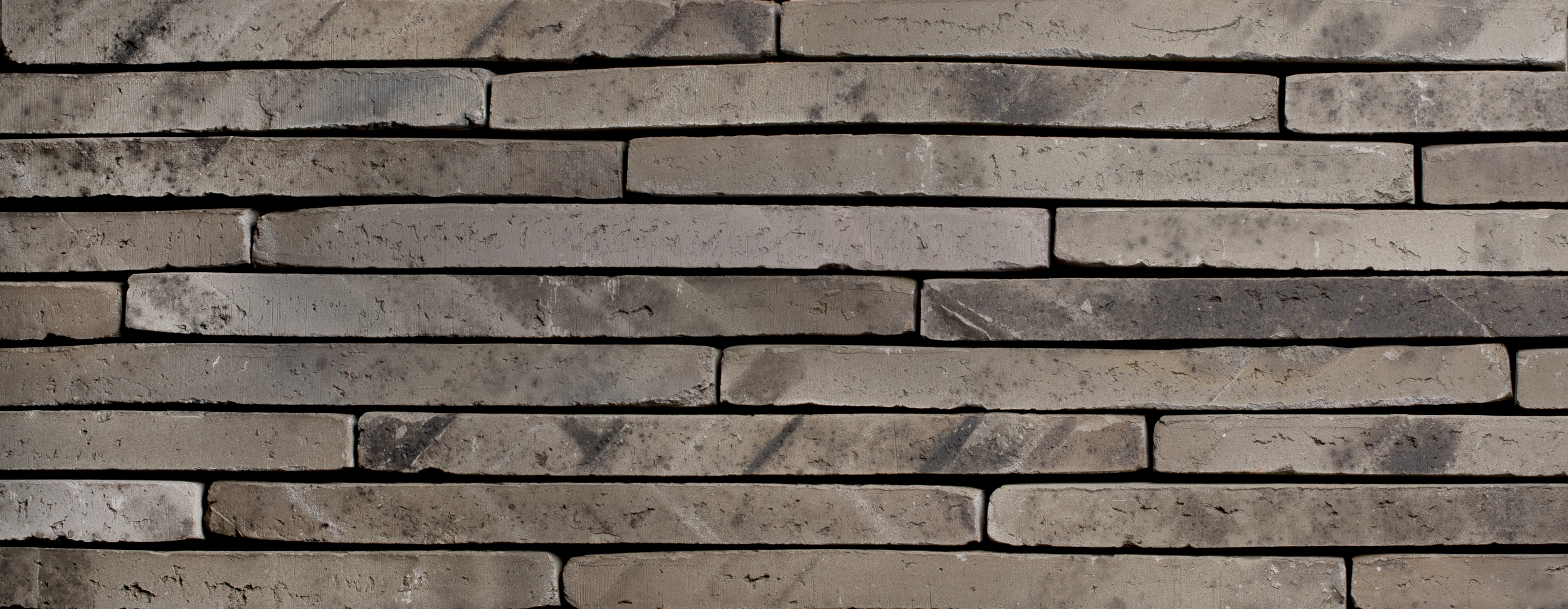 Klinkersteine und Verblender Langformat Wasserstrichziegel K330